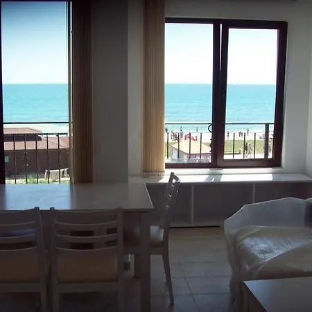 Beachfront App In Apartment *